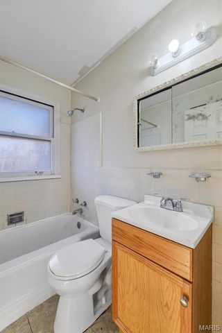 9014 Ellison Drive, Jennings, MO 63136