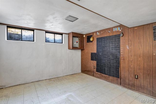 9014 Ellison Drive, Jennings, MO 63136