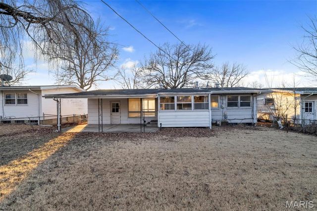 9014 Ellison Drive, Jennings, MO 63136