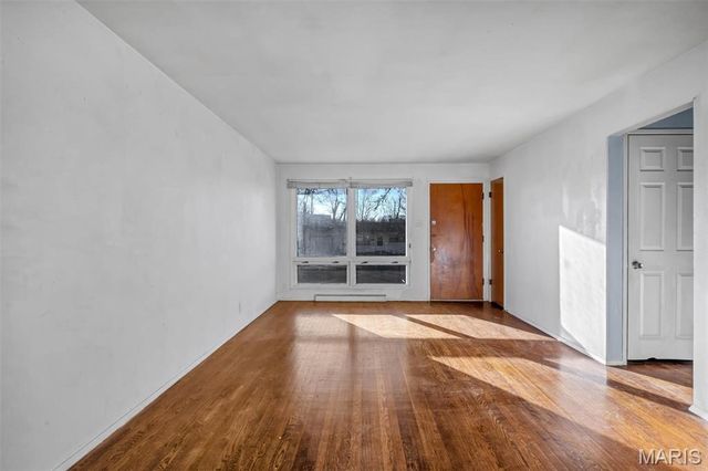 9014 Ellison Drive, Jennings, MO 63136