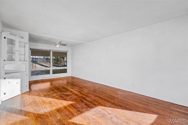 9014 Ellison Drive, Jennings, MO 63136