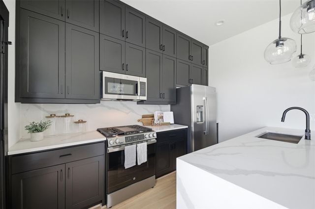 4603 Harrisburg Boulevard D, Houston, TX 77011
