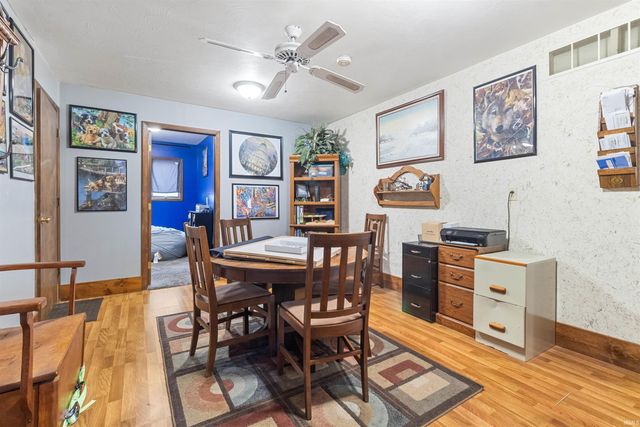 117 Woodruff Road, Wolcottville, IN 46795