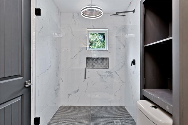 1621 Stella Avenue, Dallas, TX 75216