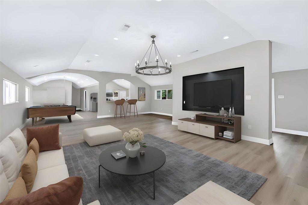 1621 Stella Avenue, Dallas, TX 75216