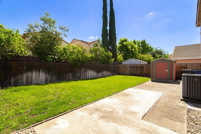 3544 Misty Morning Cir, Sacramento, CA 95827