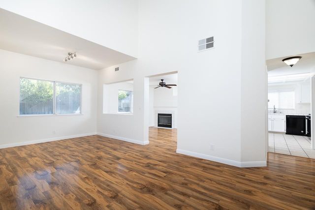 3544 Misty Morning Cir, Sacramento, CA 95827