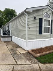 4341 Riverview Road 58, Peninsula, OH 44264