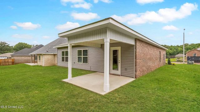 5014 Fox Glen Drive, Jackson, MS 39212