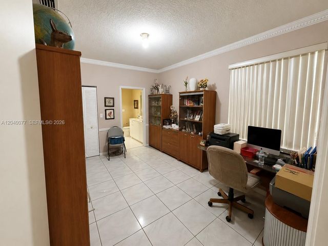 17471 SW 12th Street, Pembroke Pines, FL 33029