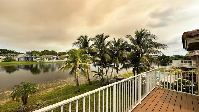 17471 SW 12th Street, Pembroke Pines, FL 33029