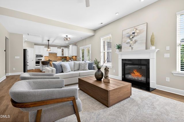 836 Boone Ridge Lane, Cary, NC 27519