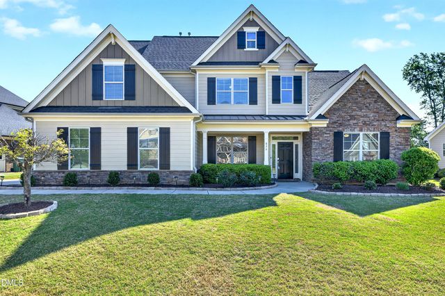 836 Boone Ridge Lane, Cary, NC 27519