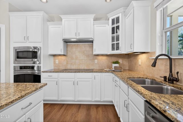 836 Boone Ridge Lane, Cary, NC 27519