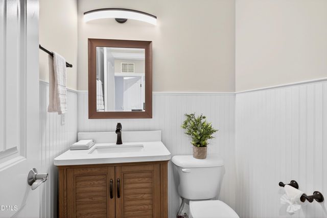 836 Boone Ridge Lane, Cary, NC 27519