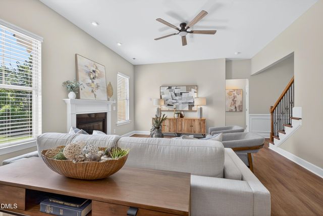 836 Boone Ridge Lane, Cary, NC 27519