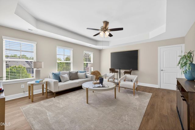 836 Boone Ridge Lane, Cary, NC 27519