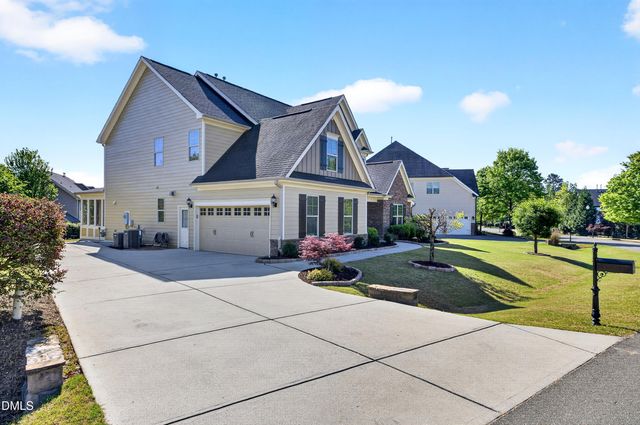 836 Boone Ridge Lane, Cary, NC 27519