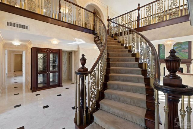 721 W Miracle Strip Pkwy, Mary Esther, FL 32569