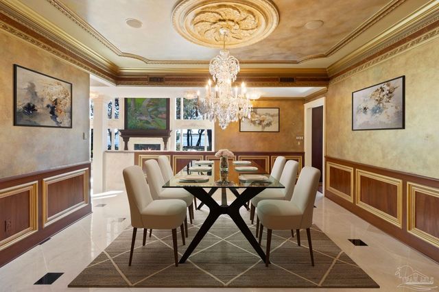 721 W Miracle Strip Pkwy, Mary Esther, FL 32569