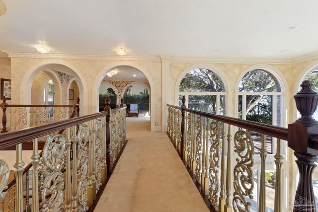 721 W Miracle Strip Pkwy, Mary Esther, FL 32569