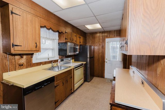 108 CONARD AVE, Collingswood, NJ 08108