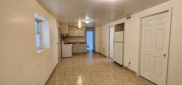 2802 S lowe Avenue G, Chicago, IL 60616