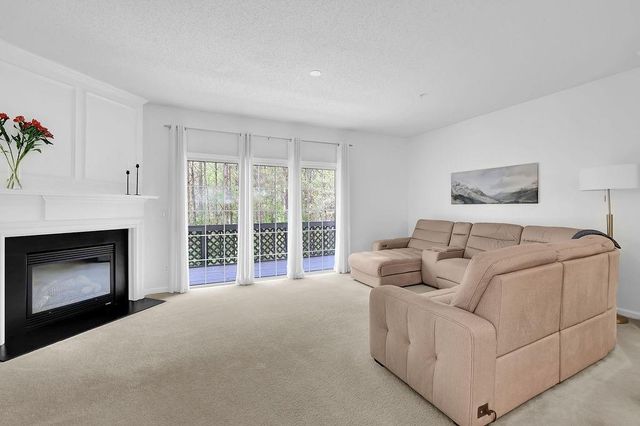 215 Riverstone Commons Circle, Canton, GA 30114