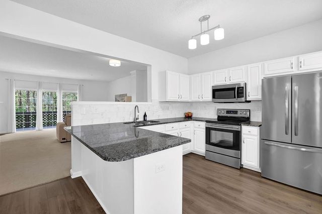 215 Riverstone Commons Circle, Canton, GA 30114
