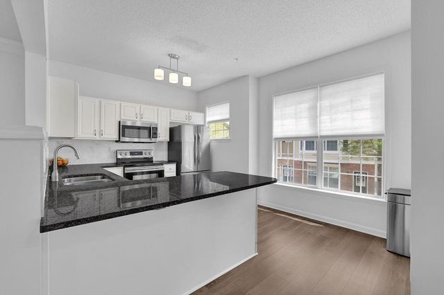 215 Riverstone Commons Circle, Canton, GA 30114