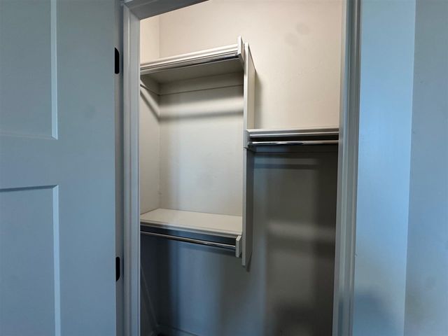 223 Blakely Ln, Fletcher, OK 73541