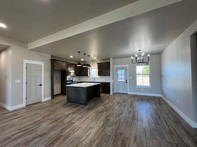 223 Blakely Ln, Fletcher, OK 73541