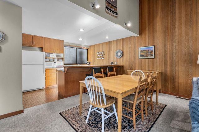 13668 Owls Clover RH 3, Black Butte Ranch, OR 97759