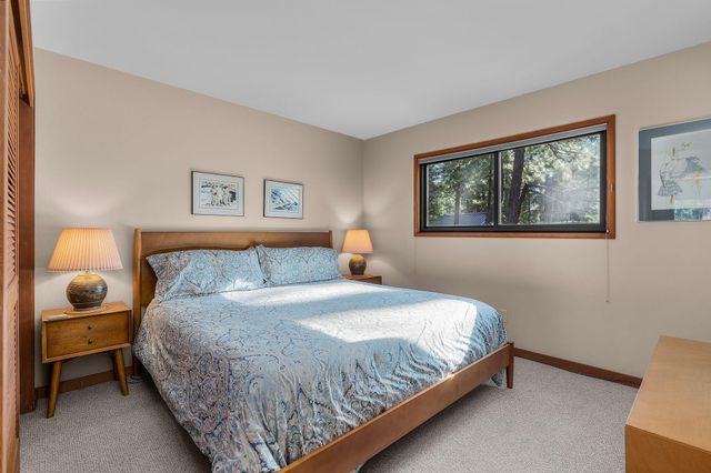 13668 Owls Clover RH 3, Black Butte Ranch, OR 97759