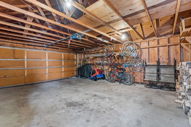 13668 Owls Clover RH 3, Black Butte Ranch, OR 97759