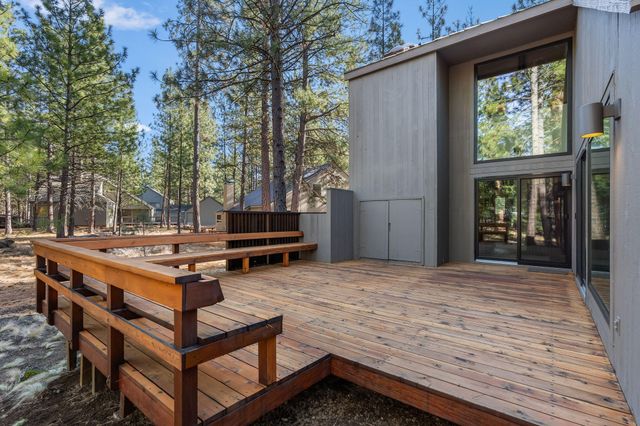 13668 Owls Clover RH 3, Black Butte Ranch, OR 97759