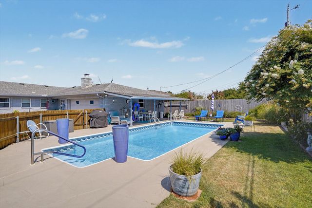 3145 S 74th East Avenue, Tulsa, OK 74145