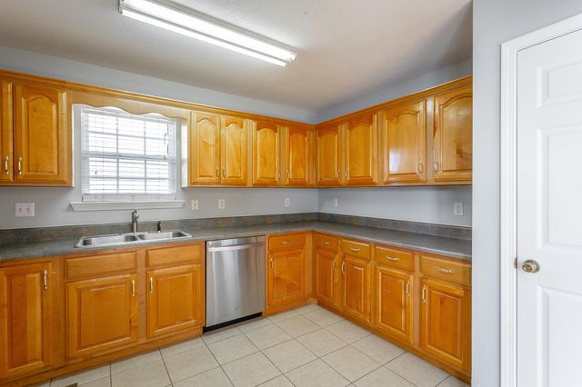 946 Fuller Glen Circle, Chattanooga, TN 37421