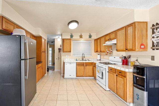 1724 Deborah Ln, Marysville, CA 95901