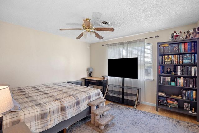 1724 Deborah Ln, Marysville, CA 95901