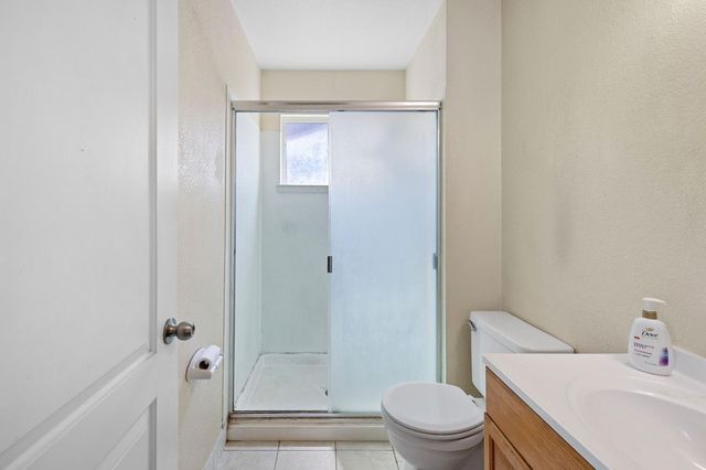 1724 Deborah Ln, Marysville, CA 95901