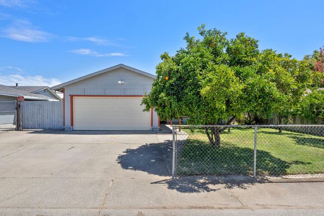 1724 Deborah Ln, Marysville, CA 95901