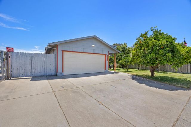 1724 Deborah Ln, Marysville, CA 95901