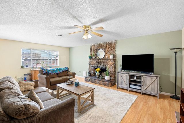 1724 Deborah Ln, Marysville, CA 95901