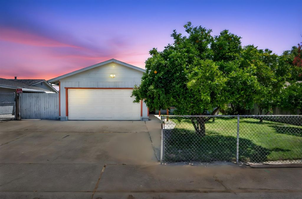 1724 Deborah Ln, Marysville, CA 95901