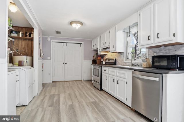 34 BONNIEFIELD CIR, Gettysburg, PA 17325