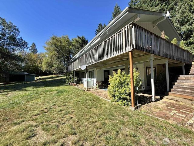 325 A Davis Lake Road #A, Morton, WA 98356