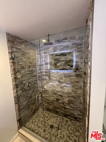 6813 Haywood Street, Tujunga (los Angeles), CA 91042