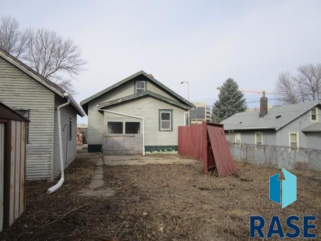 1506 S Cliff Ave Avenue, Sioux Falls, SD 57105