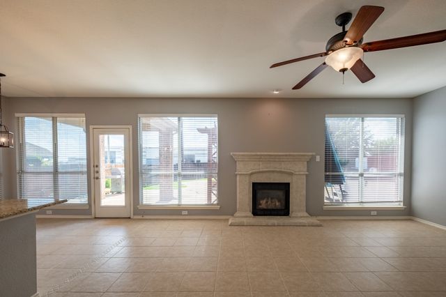 10137 Red Bluff Drive, Fort Worth, TX 76177